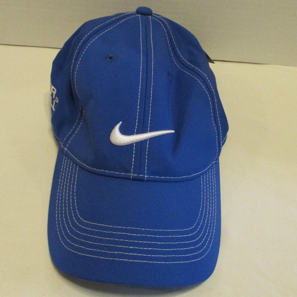 Nike Hat NEW Men Blue White Sports Embroidered Swoosh Fun Outdoors Fitness Hat